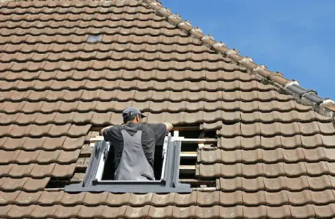 Pose de velux - La Capelle-et-Masmolène